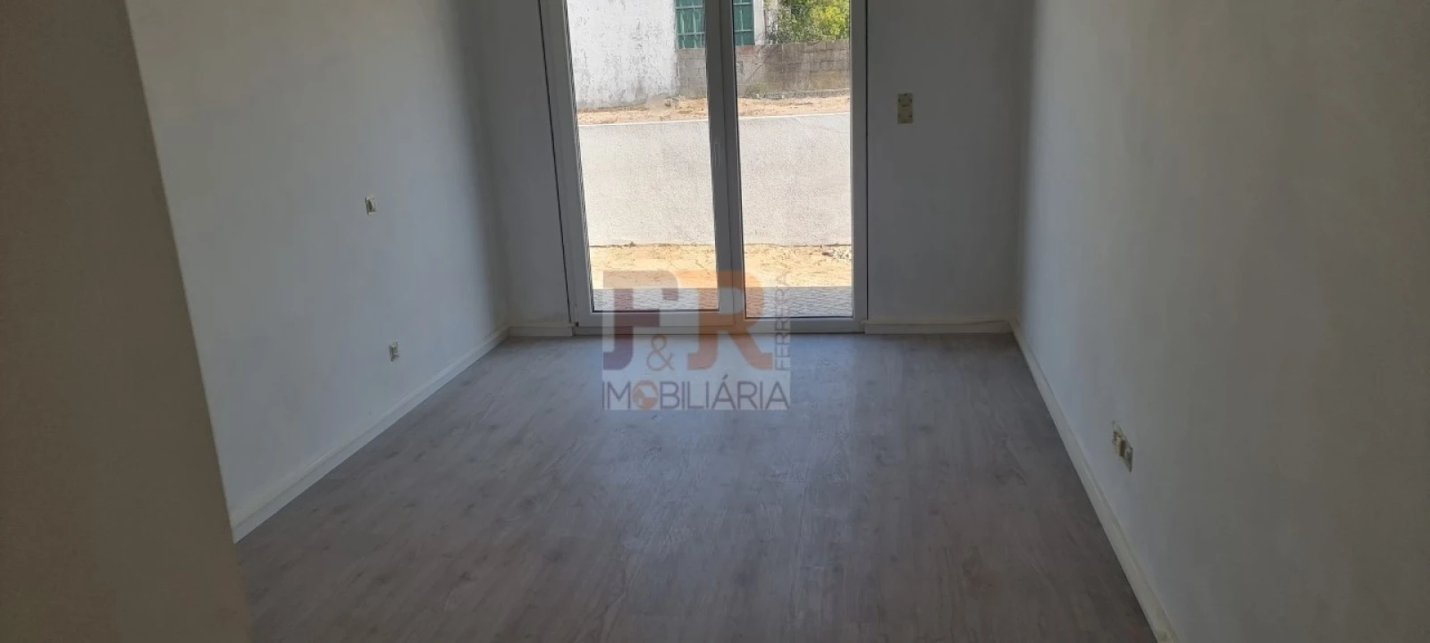 Moradia T4 para Venda em Fernao Ferro Foto 22