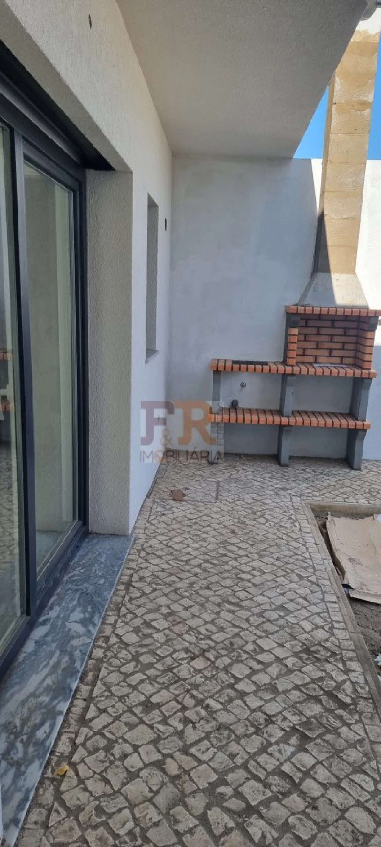 Moradia T4 para Venda em Fernao Ferro Foto 27