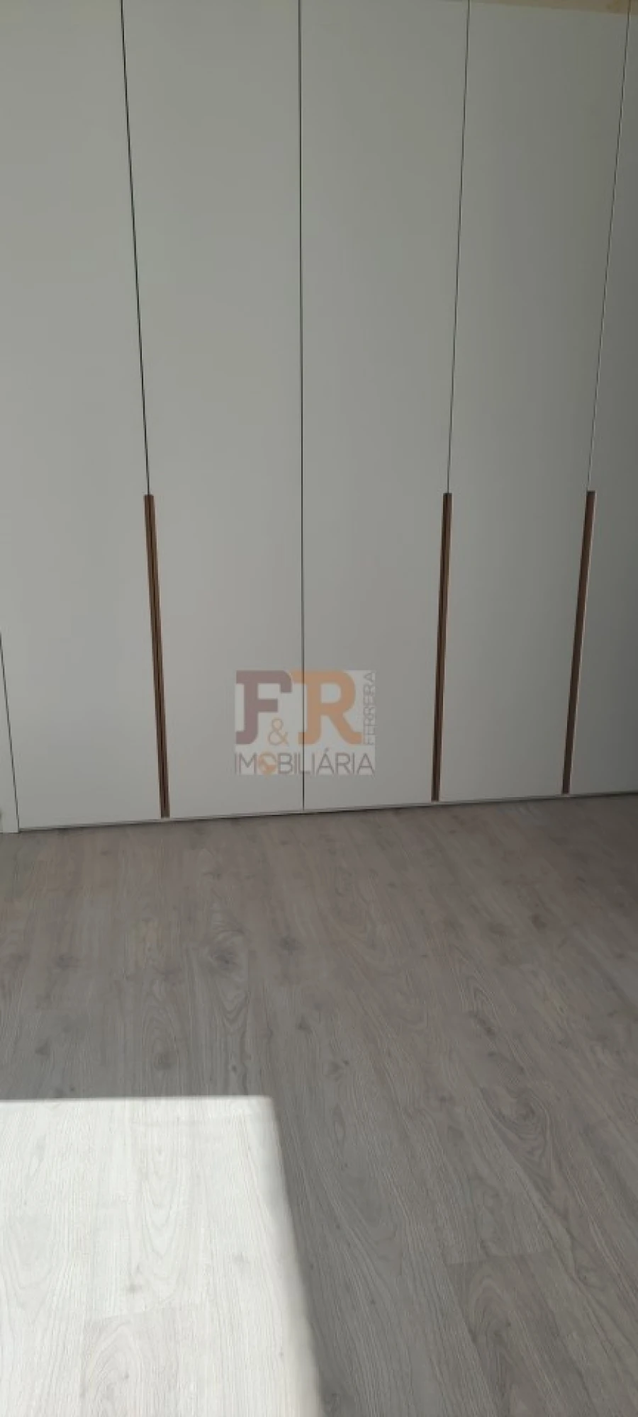 Moradia T4 para Venda em Fernao Ferro Foto 12