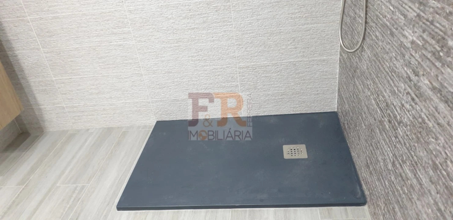 Moradia T3 para Venda em Fernao Ferro Foto 12