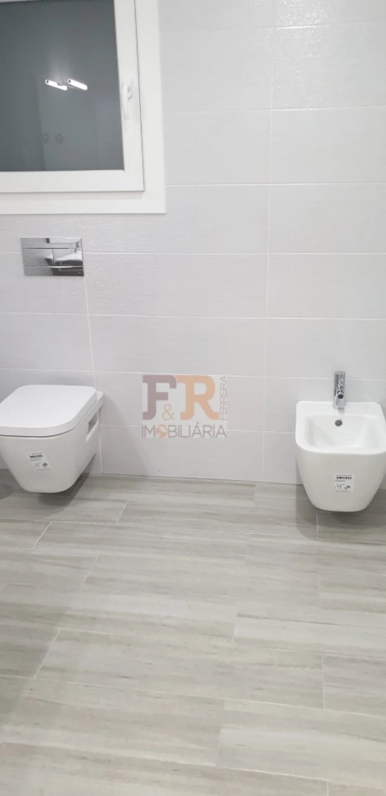 Moradia T3 para Venda em Fernao Ferro Foto 22
