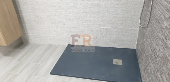 Moradia T3 para Venda em Fernao Ferro