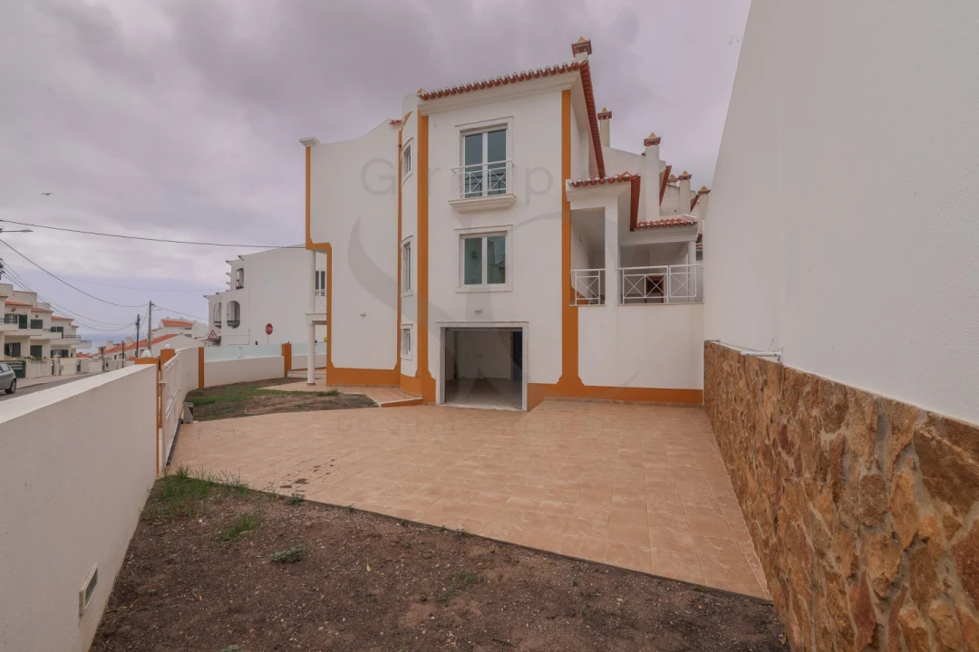 Moradia T4 para Venda em Ericeira Foto 18