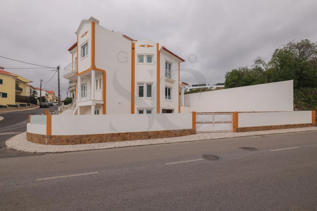 Moradia T4 para Venda em Ericeira Foto 19