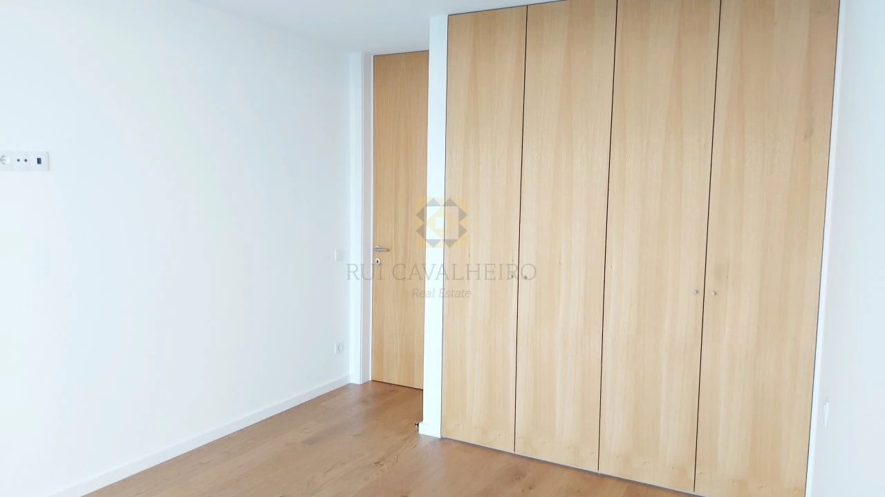 Apartamento T2 para Venda em Canidelo Foto 12