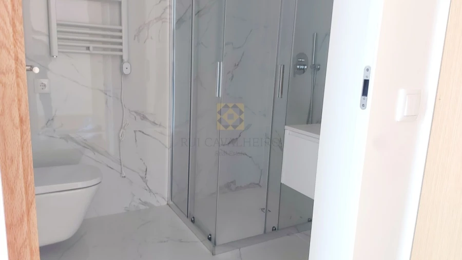 Apartamento T2 para Venda em Canidelo Foto 13