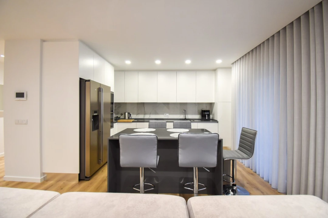 Apartamento T3 para Venda em Lourinhã e Atalaia Foto 1