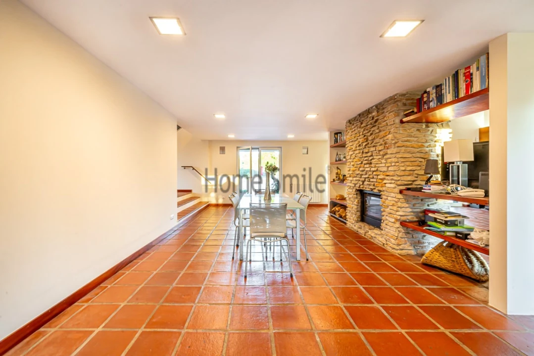 Moradia T5 para Venda em Santo Estêvão Foto 21