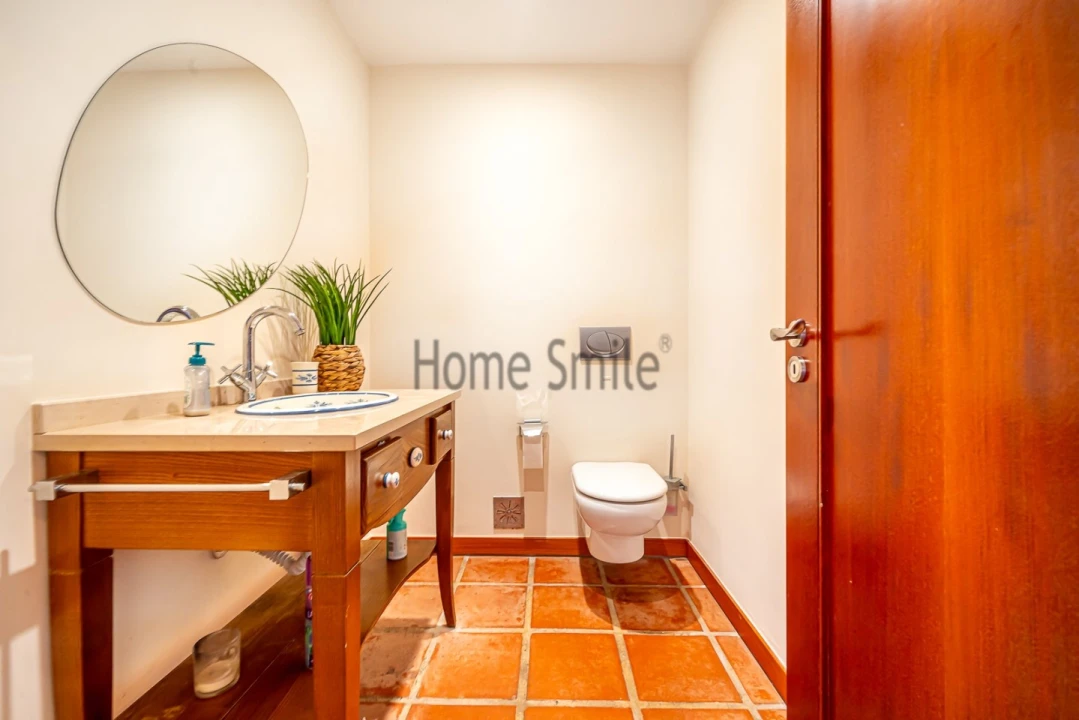 Moradia T5 para Venda em Santo Estêvão Foto 27