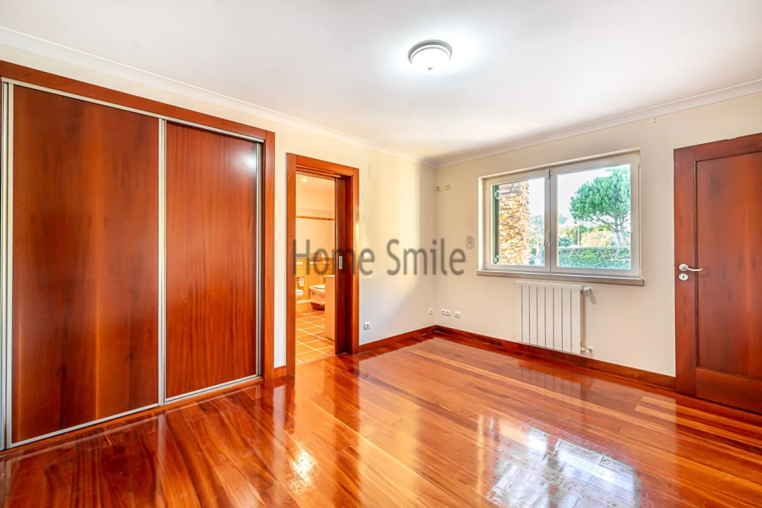 Moradia T5 para Venda em Santo Estêvão Foto 31