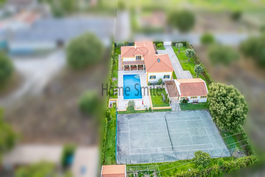 Moradia T5 para Venda em Santo Estêvão Foto 56