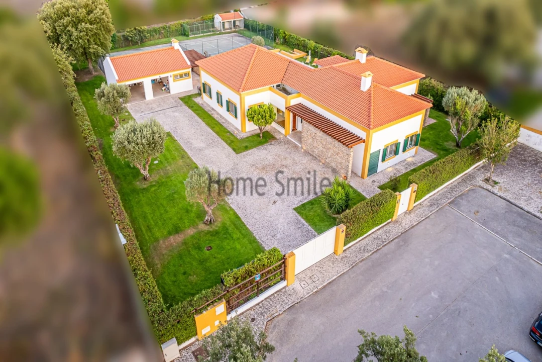 Moradia T5 para Venda em Santo Estêvão Foto 61