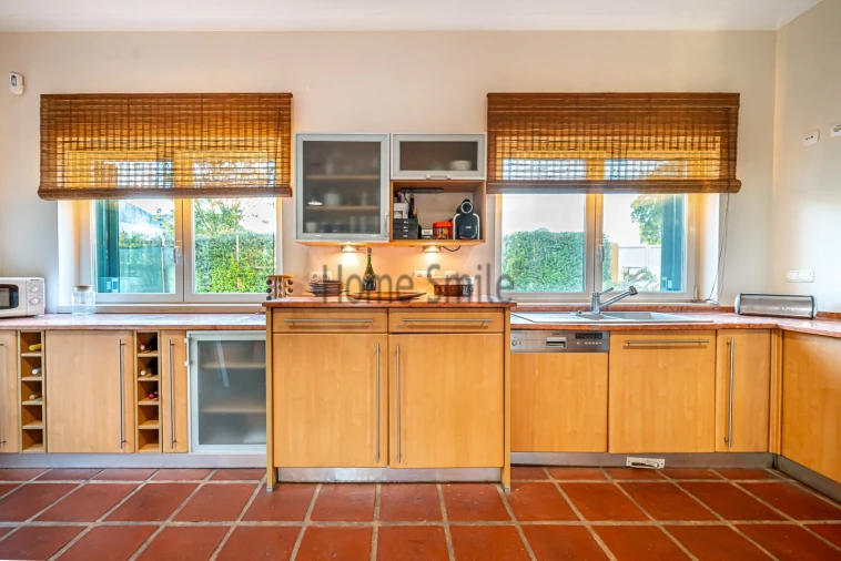 Moradia T5 para Venda em Santo Estêvão Foto 22