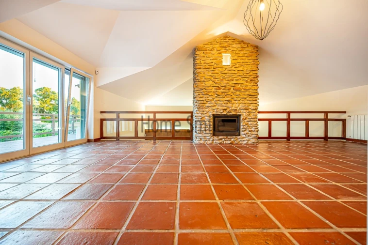 Moradia T5 para Venda em Santo Estêvão Foto 44