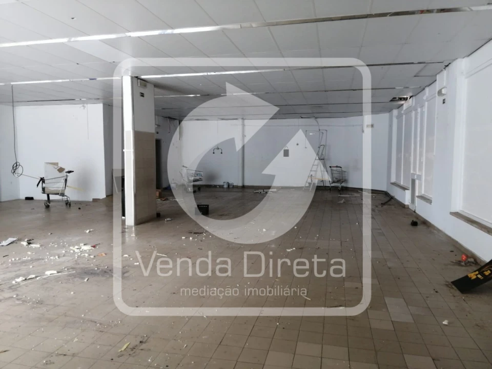 Loja para Venda em Santo Antonio da Charneca Foto 15