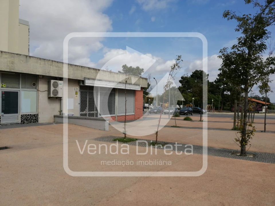 Loja para Venda em Santo Antonio da Charneca Foto 18