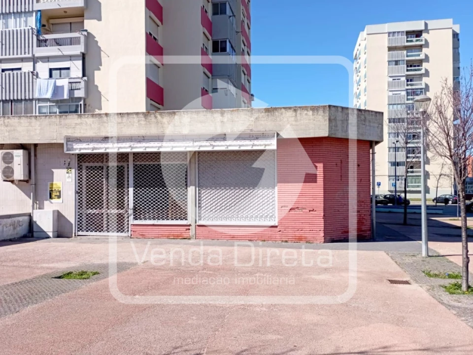 Loja para Venda em Santo Antonio da Charneca Foto 7