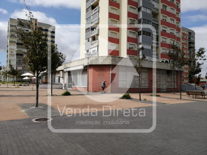 Loja para Venda em Santo Antonio da Charneca Foto 4