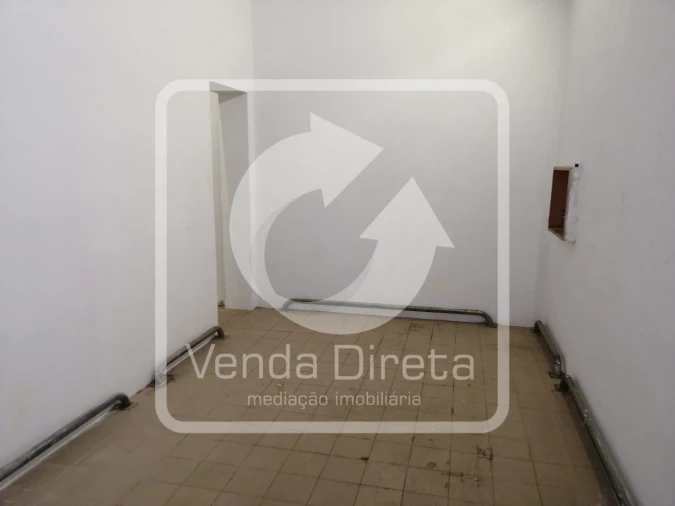 Loja para Venda em Santo Antonio da Charneca Foto 9