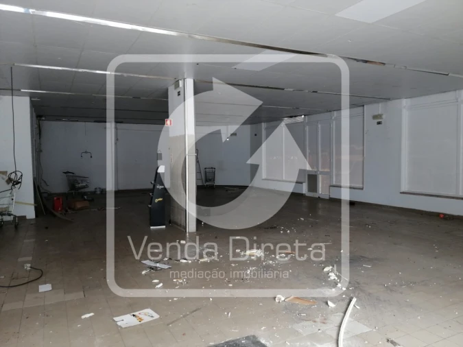 Loja para Venda em Santo Antonio da Charneca Foto 14