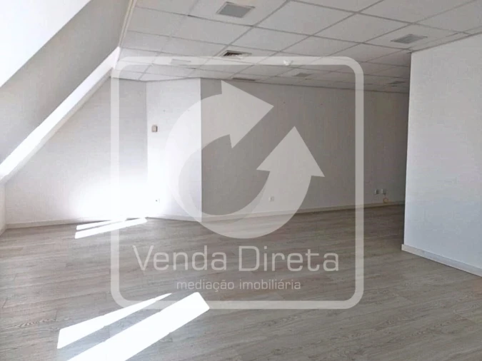 Escritório para Venda em Santa Maria Maior Foto 4