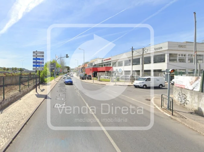 Loja para Venda em Póvoa de Santo Adrião e Olival Basto Foto 13