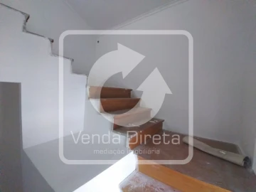 Moradia T3 para Venda em Rio de Mouro