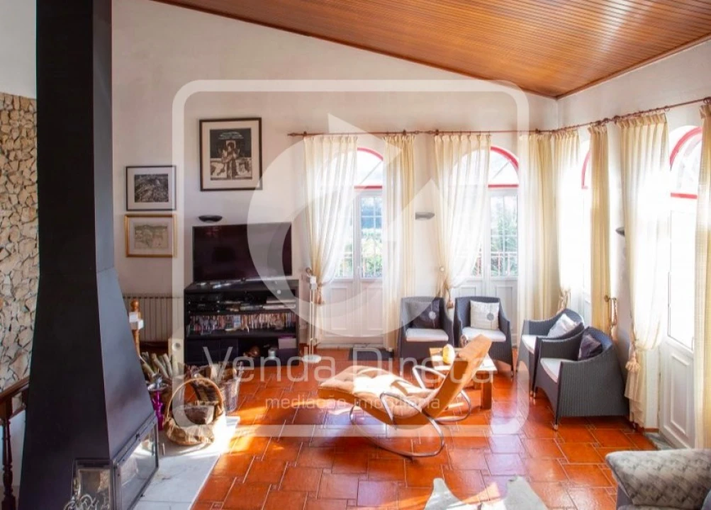 Moradia T6 para Venda em Arruda dos Vinhos Foto 5