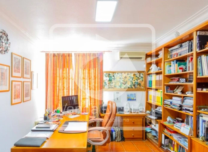 Moradia T6 para Venda em Arruda dos Vinhos Foto 17