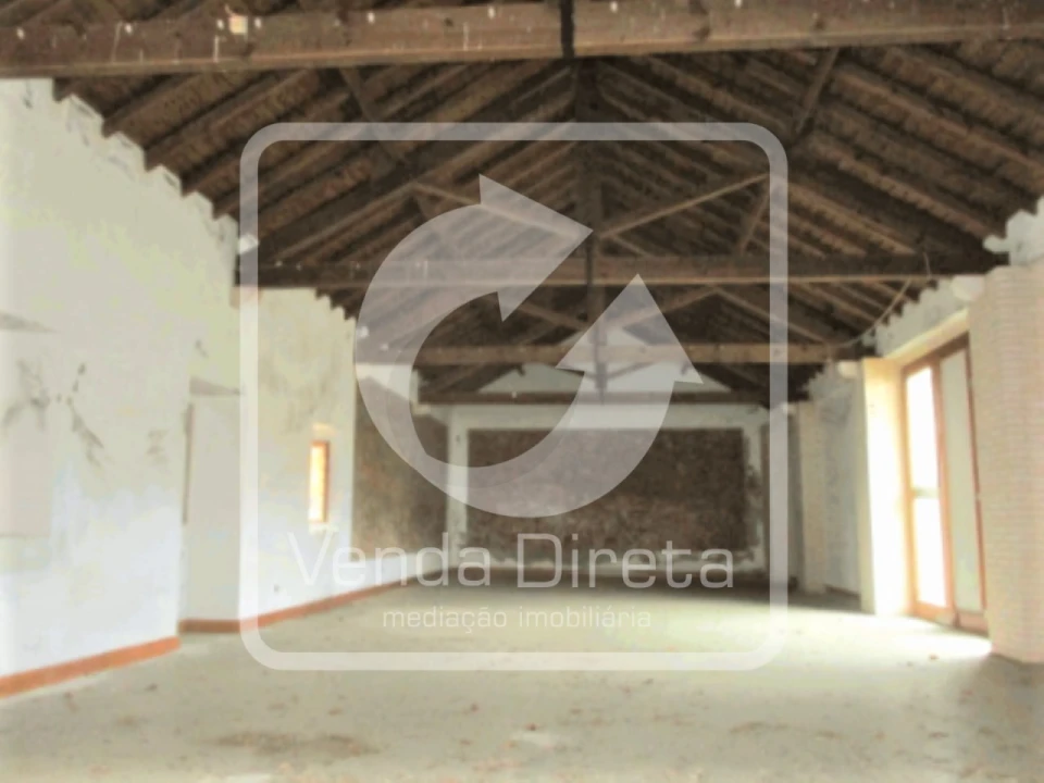 Moradia T6 para Venda em Santa Margarida da Coutada Foto 1