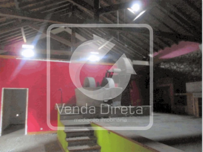 Moradia T6 para Venda em Santa Margarida da Coutada Foto 13