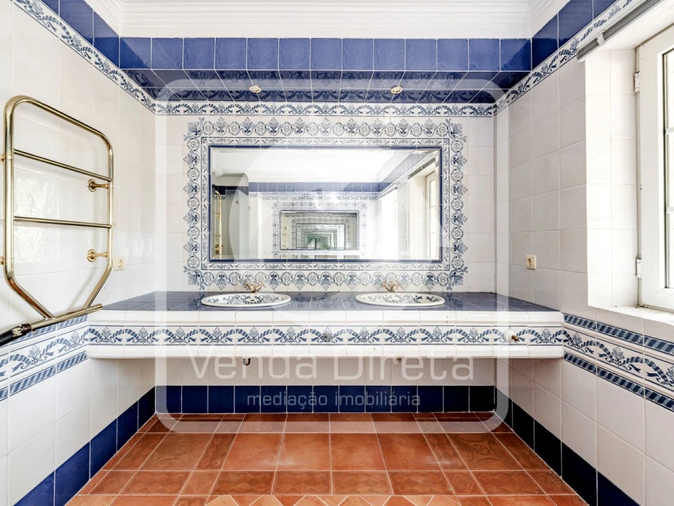 Moradia T7 para Venda em Queluz e Belas Foto 22