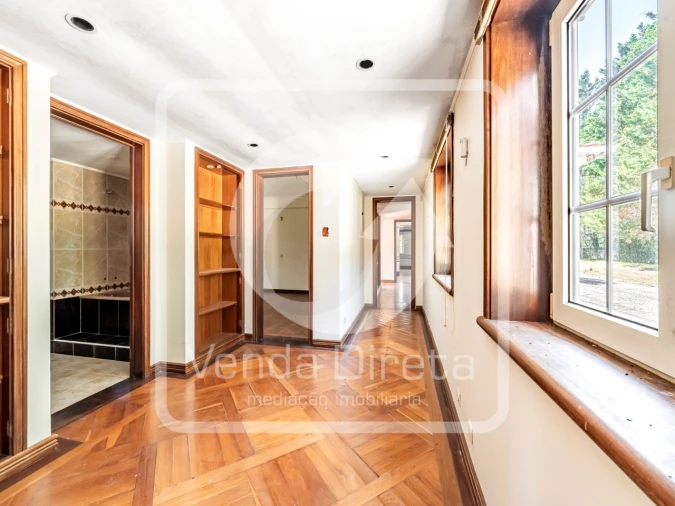 Moradia T7 para Venda em Queluz e Belas Foto 14