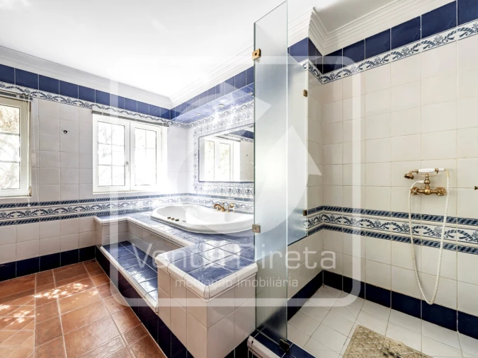 Moradia T7 para Venda em Queluz e Belas Foto 21