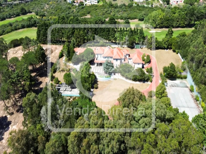 Moradia T7 para Venda em Queluz e Belas Foto 39