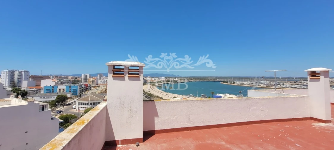 Apartamento T2 para Venda em Portimão Foto 2