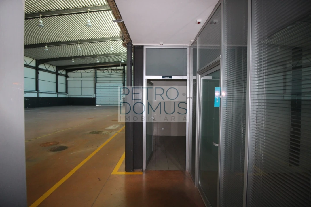 Armazém para Venda em Atouguia Foto 10