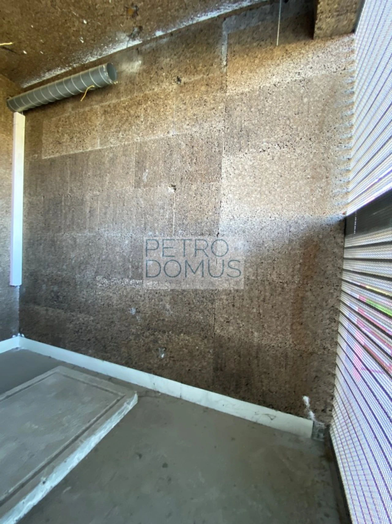 Loja para Arrendamento em Nossa Sra de Fatima Foto 18