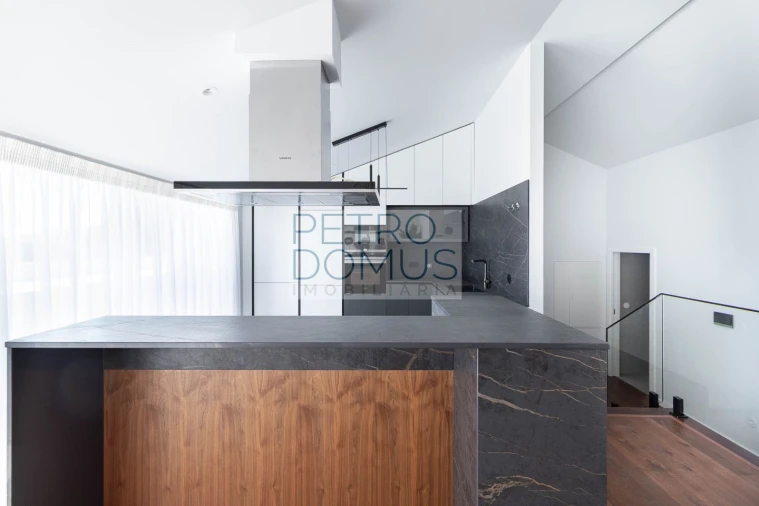 Apartamento T3 para Venda em Leiria, Pousos, Barreira e Cortes Foto 6
