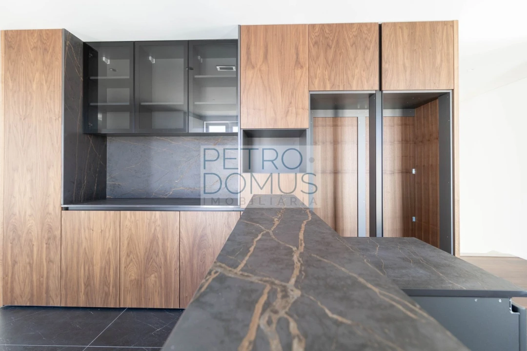 Apartamento T3 para Venda em Leiria, Pousos, Barreira e Cortes Foto 4