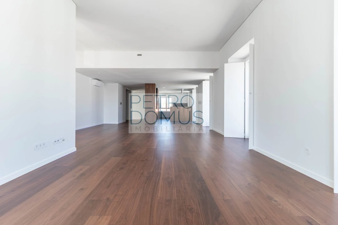 Apartamento T3 para Venda em Leiria, Pousos, Barreira e Cortes Foto 3