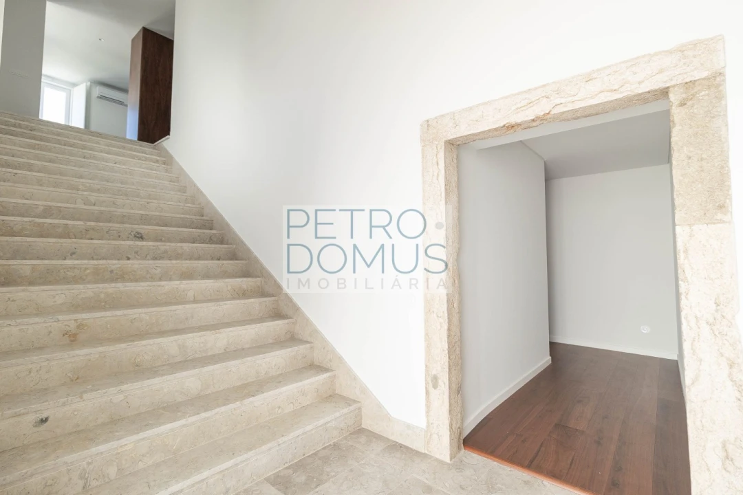 Apartamento T3 para Venda em Leiria, Pousos, Barreira e Cortes Foto 11