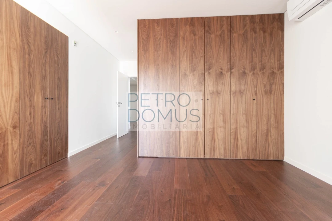 Apartamento T3 para Venda em Leiria, Pousos, Barreira e Cortes Foto 21
