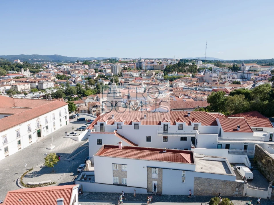 Apartamento T3 para Venda em Leiria, Pousos, Barreira e Cortes Foto 30