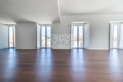 Apartamento T3 para Venda em Leiria, Pousos, Barreira e Cortes