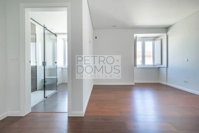 Apartamento T3 para Venda em Leiria, Pousos, Barreira e Cortes