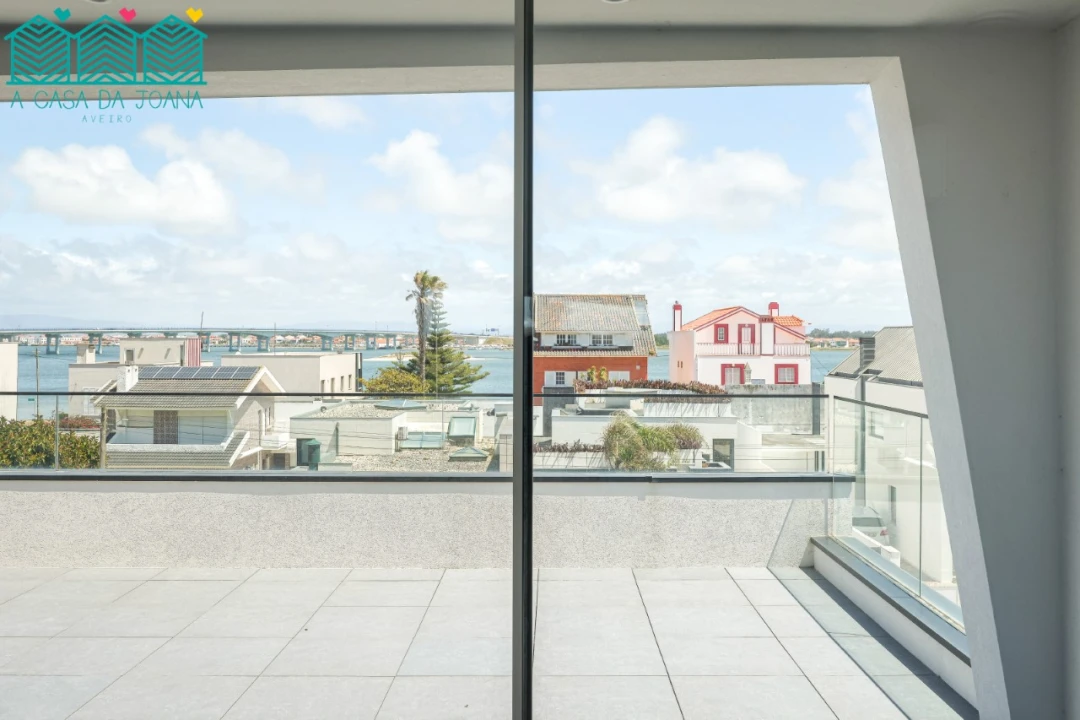 Apartamento T3 para Venda em Gafanha da Encarnação Foto 17