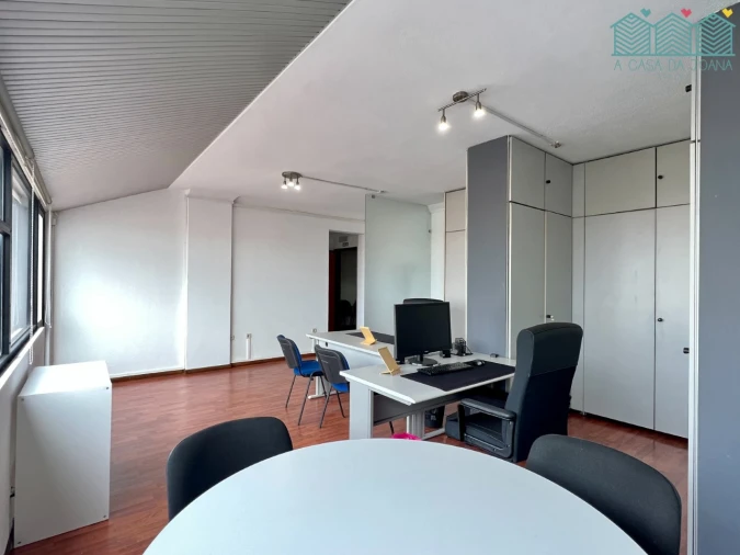 Escritório para Arrendamento em Glória e Vera Cruz Foto 5