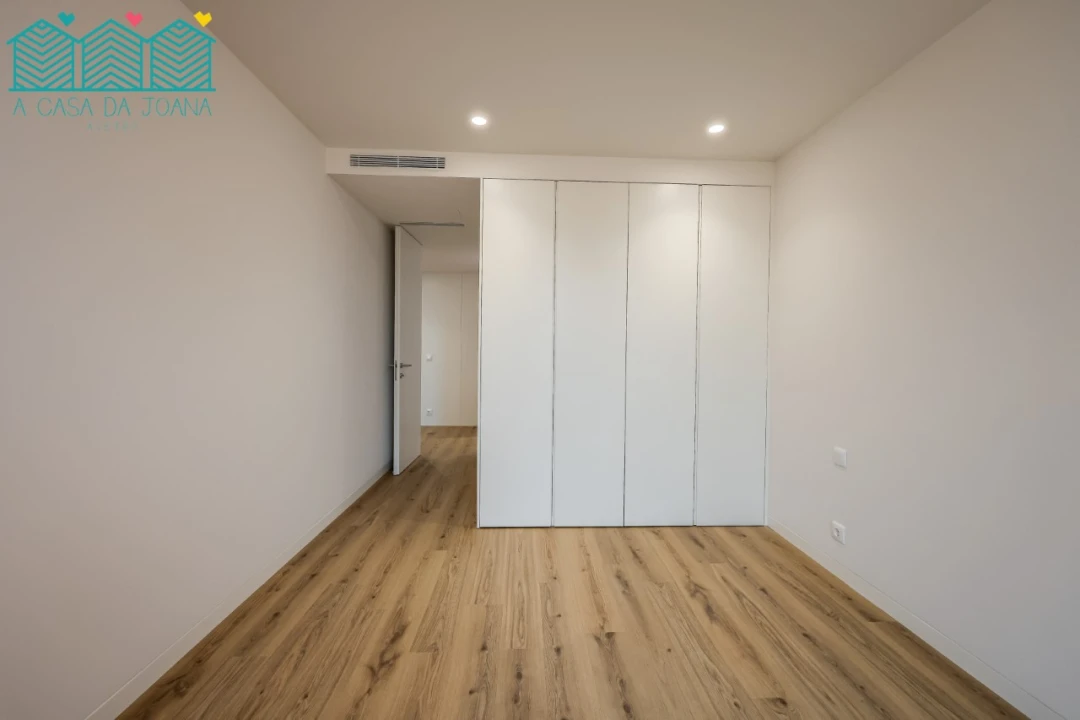 Apartamento T3 para Venda em Glória e Vera Cruz Foto 42