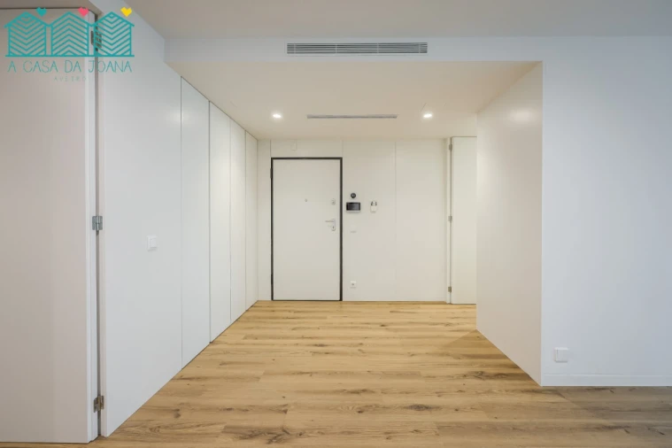 Apartamento T4 para Venda em Glória e Vera Cruz Foto 24